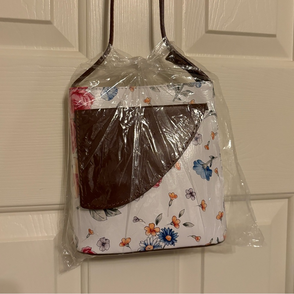 NWT Faux leather floral crossbody bag